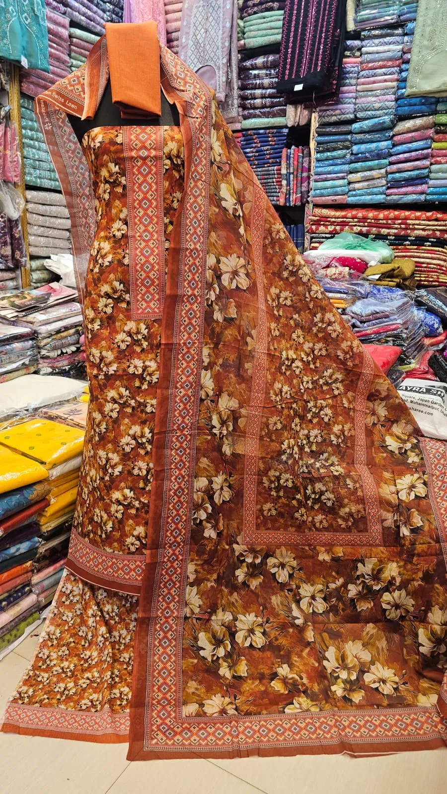 ZamZam Swiss Lawn Three Piece #ID: 15708